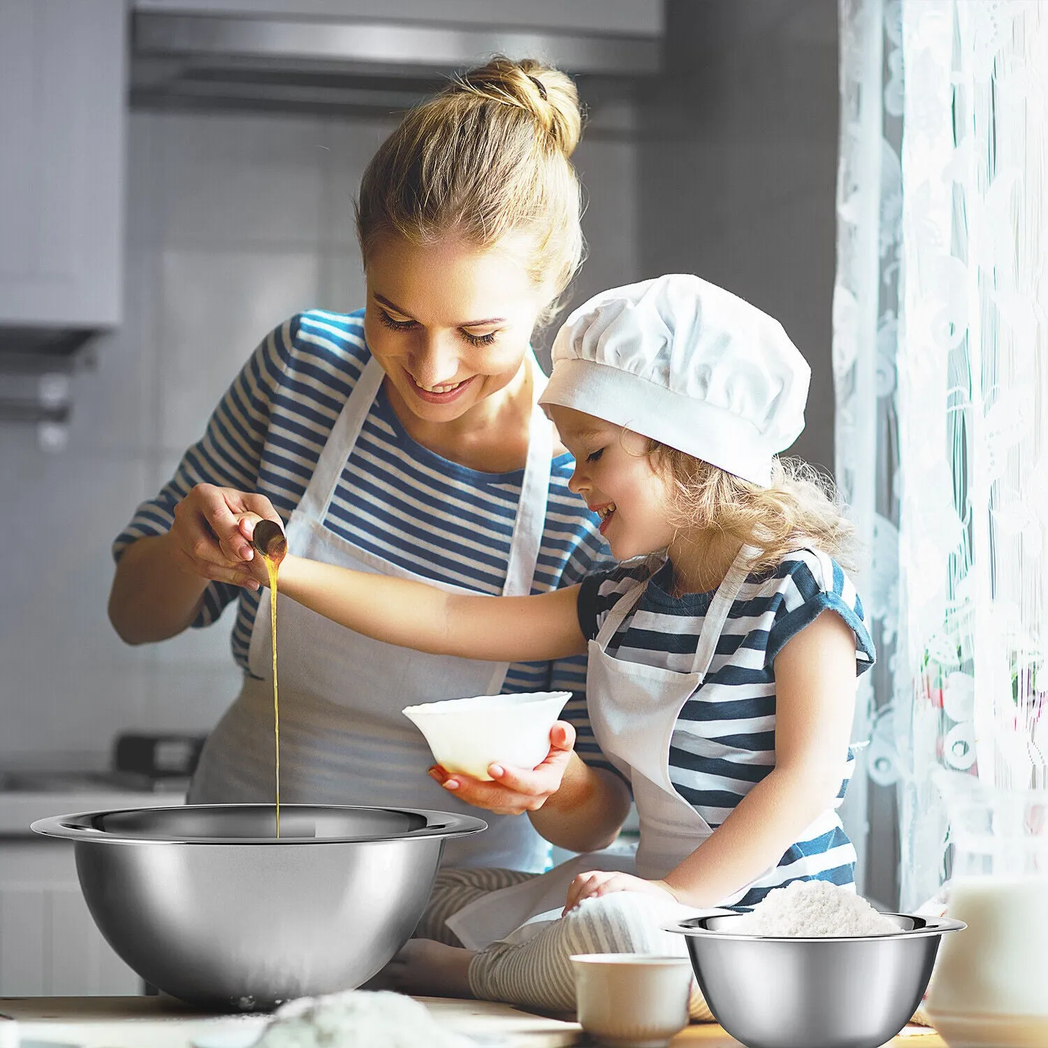 14 Pieces Stainless Steel Mixing Bowls With Measuring Cups and Spoons