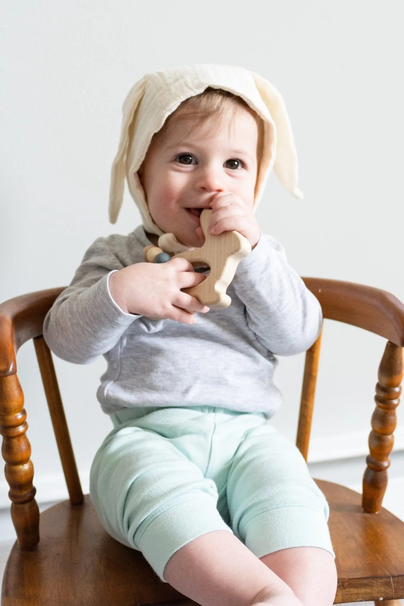 Bunny Wooden Grasping Toy with Teething Beads