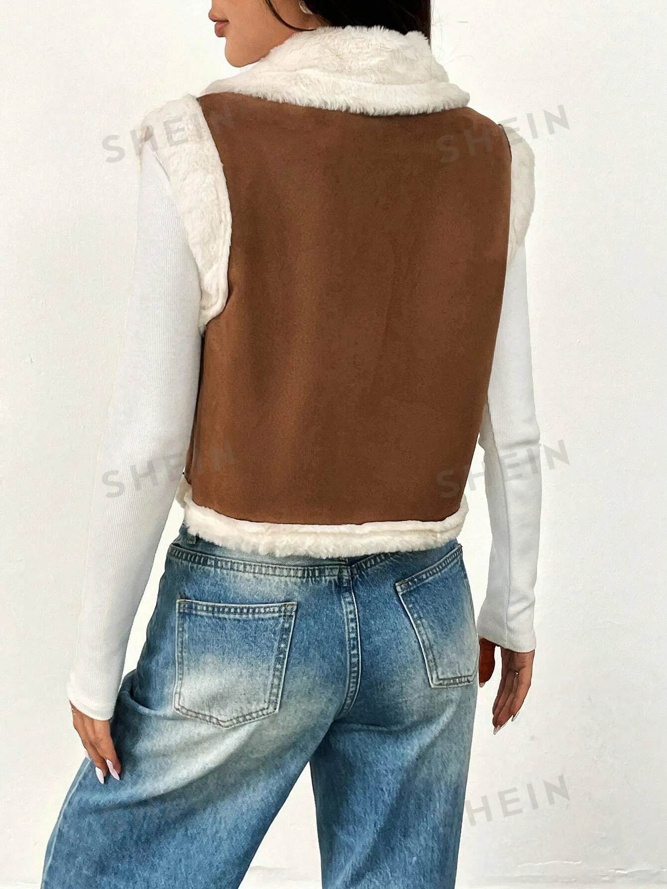 Essnce Brown Sleeveless Faux Pocket Fur-Lined Warm Vest Jacket